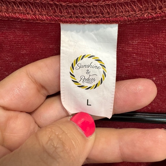 Sunshine & Rodeos Red Colorblock Camo Stripe Tee - Size L - Picture 2 of 3